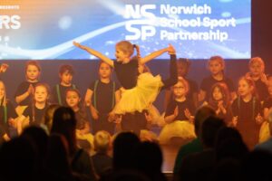 Read more about the article “Superstar” Dance Show 2024